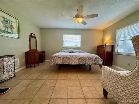 Bedroom - 9341 W Turnberry Loop, Crystal River, FL 34429 photo 2 of 4