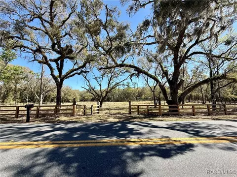 2172 E Dearborn Dr, Hernando, FL 34442 photo 7