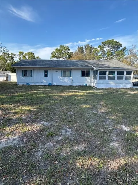7351 Sealawn Dr, Spring Hill, FL 34606