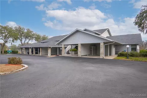 636 E Gilchrist Ct, Hernando, FL 34442 photo 3