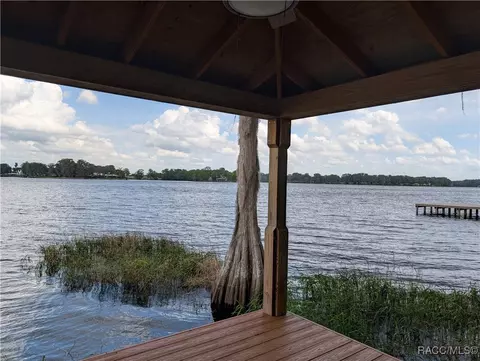 6905 S Aloysia Ave, Floral City, FL 34436