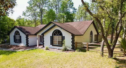 5531 N Mallows Cir, Beverly Hills, FL 34465