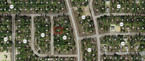 6673 N Libby Ter, Dunnellon, FL 34433