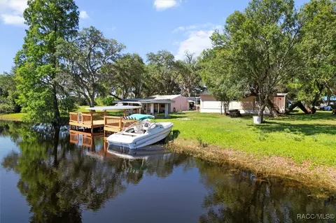 8109 E Tierra Ct, Inverness, FL 34453