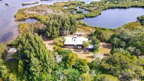 View/Area - 13835 Ricks Is, Crystal River, FL 34429 photo 9 of 31