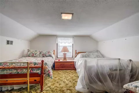 Bedroom - 13835 Ricks Is, Crystal River, FL 34429 photo 4 of 7