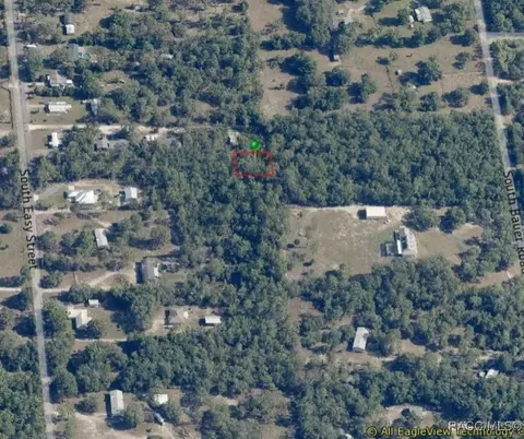 1133 W Cushman Ct, Lecanto, FL 34461
