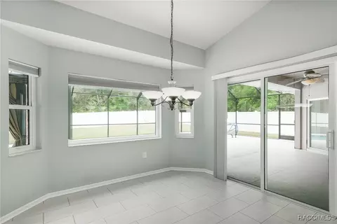 4070 N Forest Lake Dr, Hernando, FL 34442 photo 10