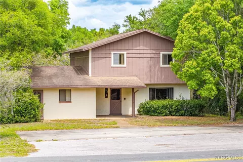 4933 E Arbor St, Inverness, FL 34452