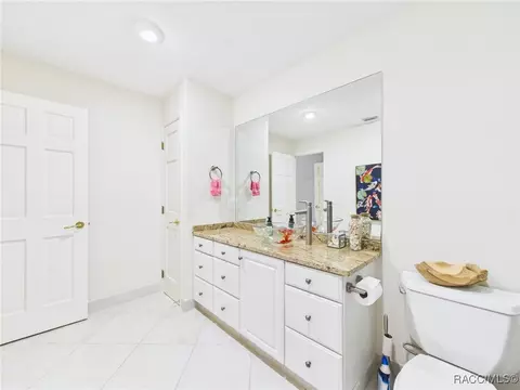 Bath - 3944 N Pine Valley Loop, Lecanto, FL 34461 photo 9 of 9