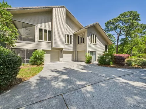 Exterior - 3944 N Pine Valley Loop, Lecanto, FL 34461 photo 3 of 36