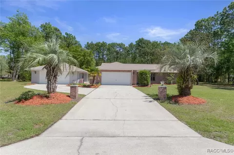 4749 N Pink Poppy Dr, Beverly Hills, FL 34465