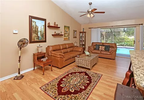 1095 E Triple Crown Loop, Hernando, FL 34442 photo 8
