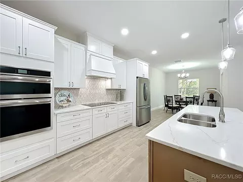 Kitchen - 2253 N Heritage Oaks Path, Hernando, FL 34442 photo 2 of 7