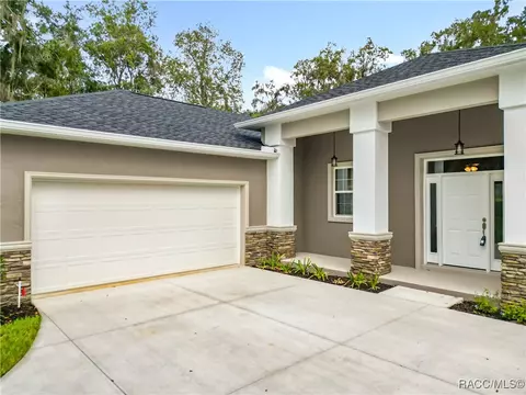 Exterior - 2253 N Heritage Oaks Path, Hernando, FL 34442 photo 4 of 17