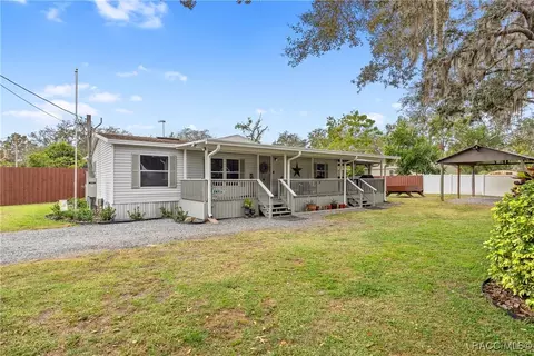 12511 Walton Ave, New Port Richey, FL 34654