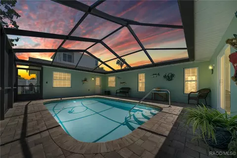 11731 W Sunnybrook Ct, Crystal River, FL 34429