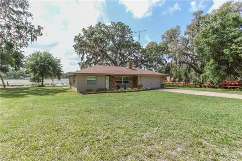 4330 E Shorewood Dr, Hernando, FL 34442