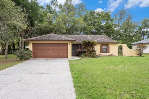 9342 W Marquette Ln, Crystal River, FL 34428