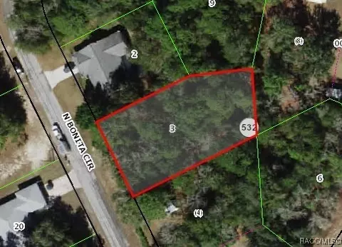 9637 N Bonita Cir, Citrus Springs, FL 34434