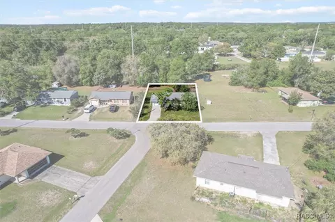 813 Constitution Blvd, Inverness, FL 34453
