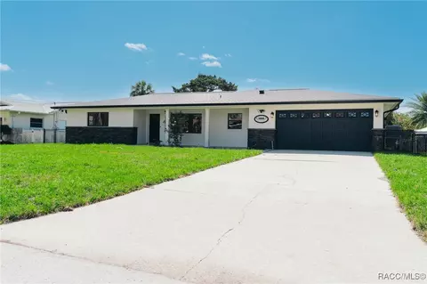 3860 N Calusa Pt, Crystal River, FL 34428