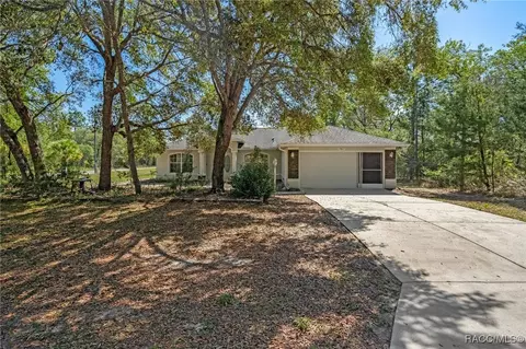 7467 N Darnell Ter, Dunnellon, FL 34433