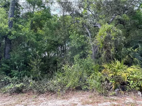 6622 W Yates Pl, Crystal River, FL 34429