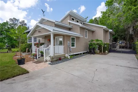 536 NW 7th Ave, Crystal River, FL 34428