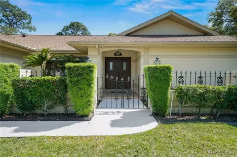 690 E Ireland Ct, Hernando, FL 34442