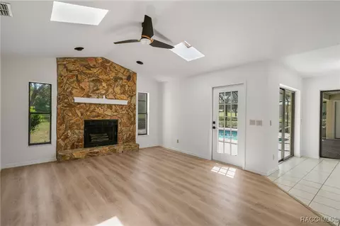 690 E Ireland Ct, Hernando, FL 34442 photo 23