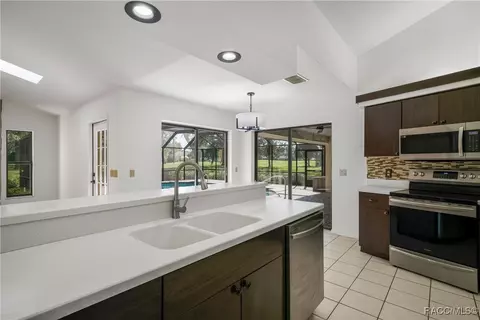 690 E Ireland Ct, Hernando, FL 34442 photo 20