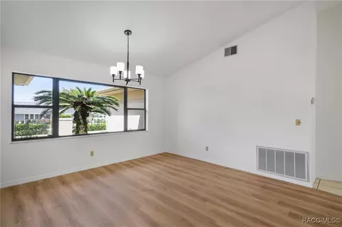 690 E Ireland Ct, Hernando, FL 34442 photo 10