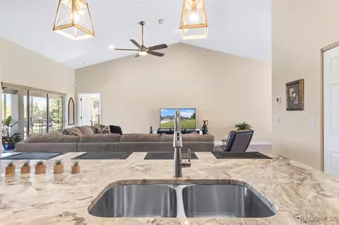Kitchen - 91 E Dusty Ct, Hernando, FL 34442 photo 1 of 5