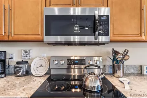 Kitchen - 91 E Dusty Ct, Hernando, FL 34442 photo 5 of 5