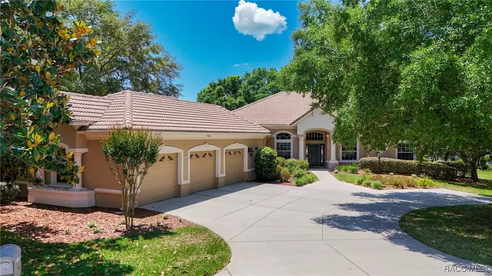 Exterior - 1993 N Eagle Chase Dr, Hernando, FL 34442 photo 6 of 6