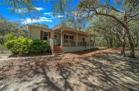 5200 S Hardwood Ter, Lecanto, FL 34461