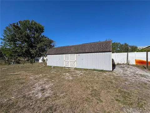 Exterior - 183 Hague Ct, Spring Hill, FL 34606 photo 13 of 20