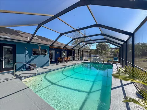 Exterior - 183 Hague Ct, Spring Hill, FL 34606 photo 9 of 20