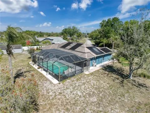 View/Area - 183 Hague Ct, Spring Hill, FL 34606 photo 5 of 9