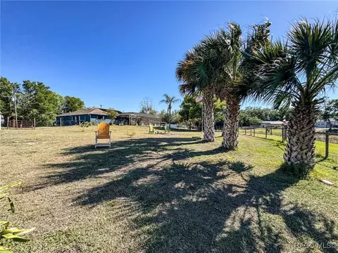 Exterior - 183 Hague Ct, Spring Hill, FL 34606 photo 14 of 20