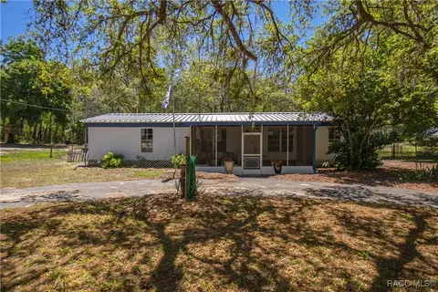 2616 E Mars St, Inverness, FL 34453