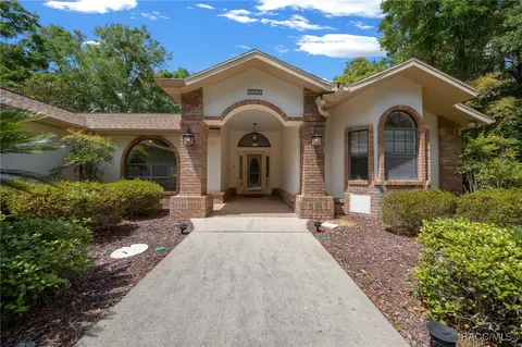 1212 N Castleland Ter, Lecanto, FL 34461