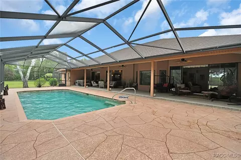 10 Linder St, Homosassa, FL 34446