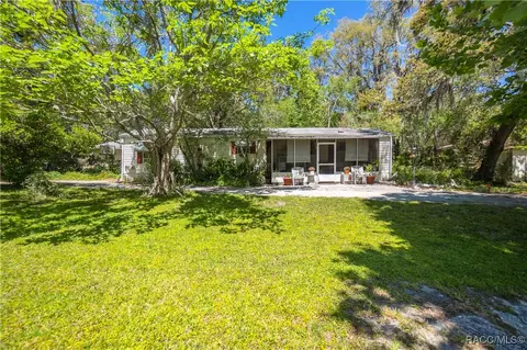 6782 S Whippoorwill Cir, Floral City, FL 34436