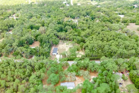 3124 N Cannes Pt, Hernando, FL 34442 photo 10