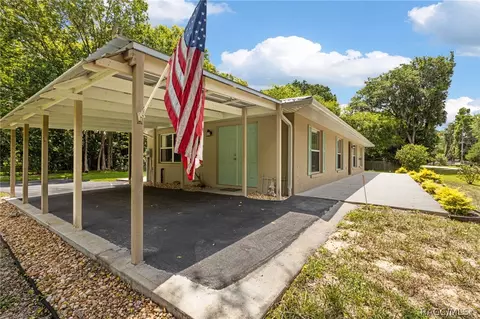 Exterior - 199 Mastadon Dr, Inglis, FL 34449 photo 2 of 14