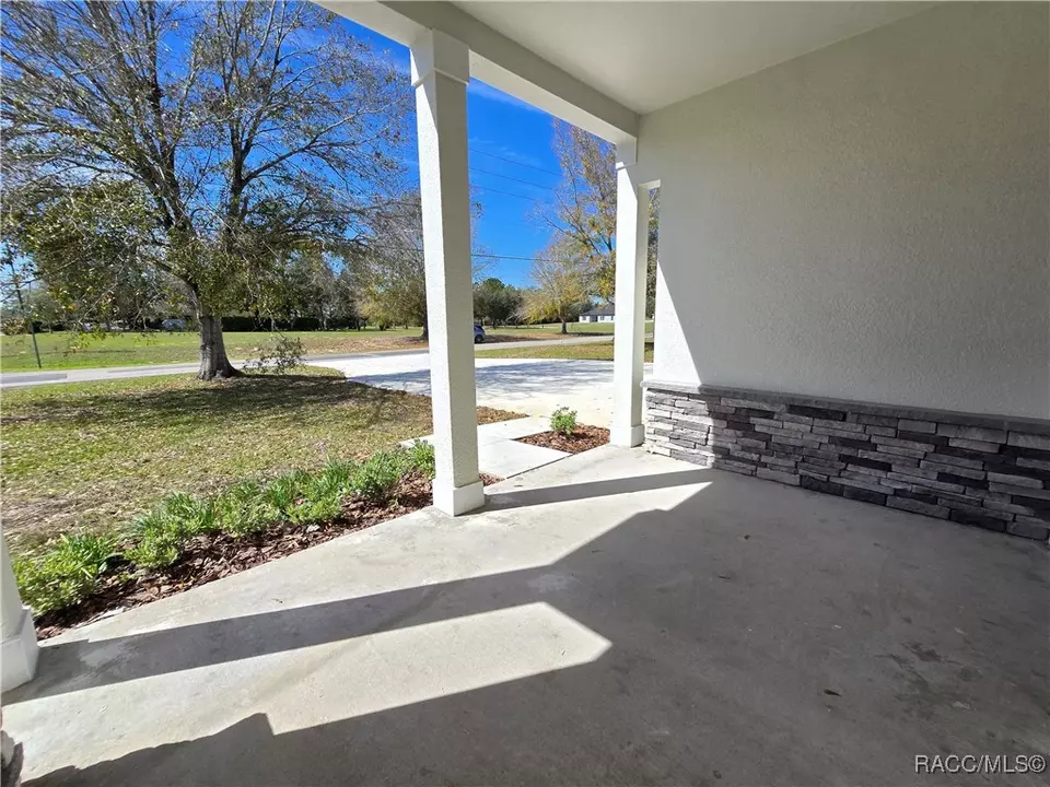 Exterior - 2645 N Annapolis Ave, Hernando, FL 34442 photo 12 of 21