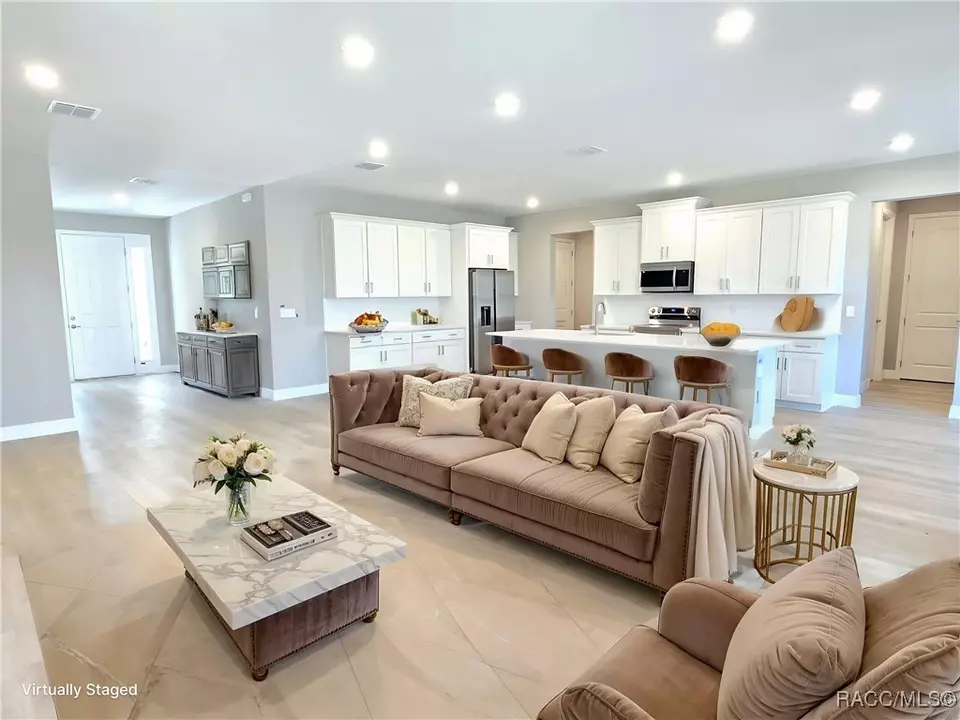 Living - 2645 N Annapolis Ave, Hernando, FL 34442 photo 3 of 8