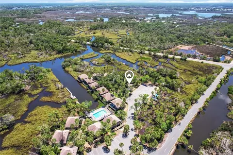 2647 N Seabreeze Pt, Crystal River, FL 34429